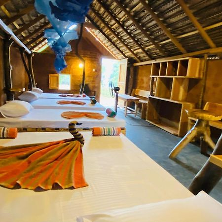 Yala Village Eco Tree House Тиссамахарама Экстерьер фото